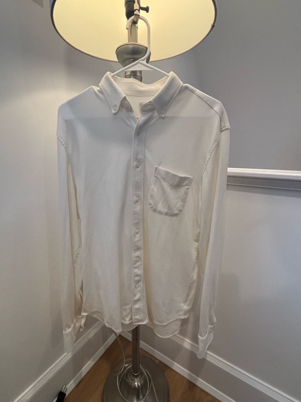 Faherty Cream Button-Down Shirt with Chest Pocket WORN ONCE